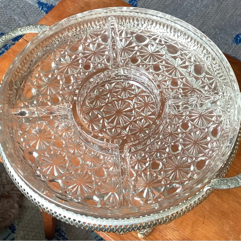 🌺 Vintage Clear Glass Divided Serving Tray w/Silvertone Metal Holder